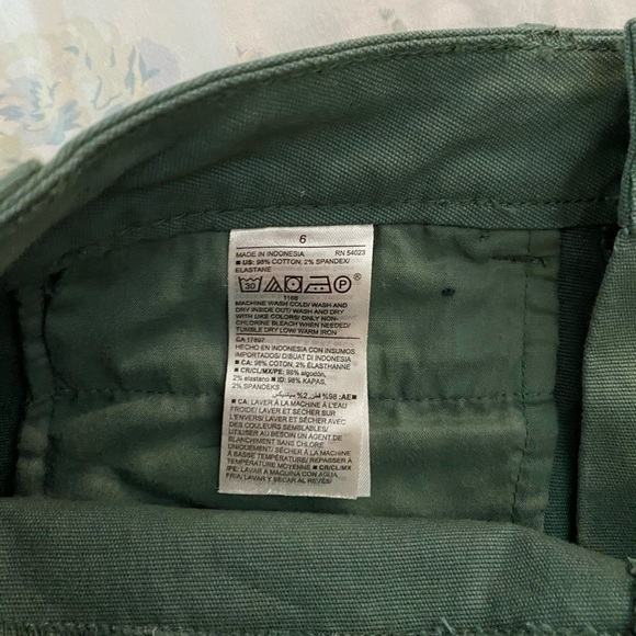Green Wide Leg Old Navy Pants - Picture 2 of 4